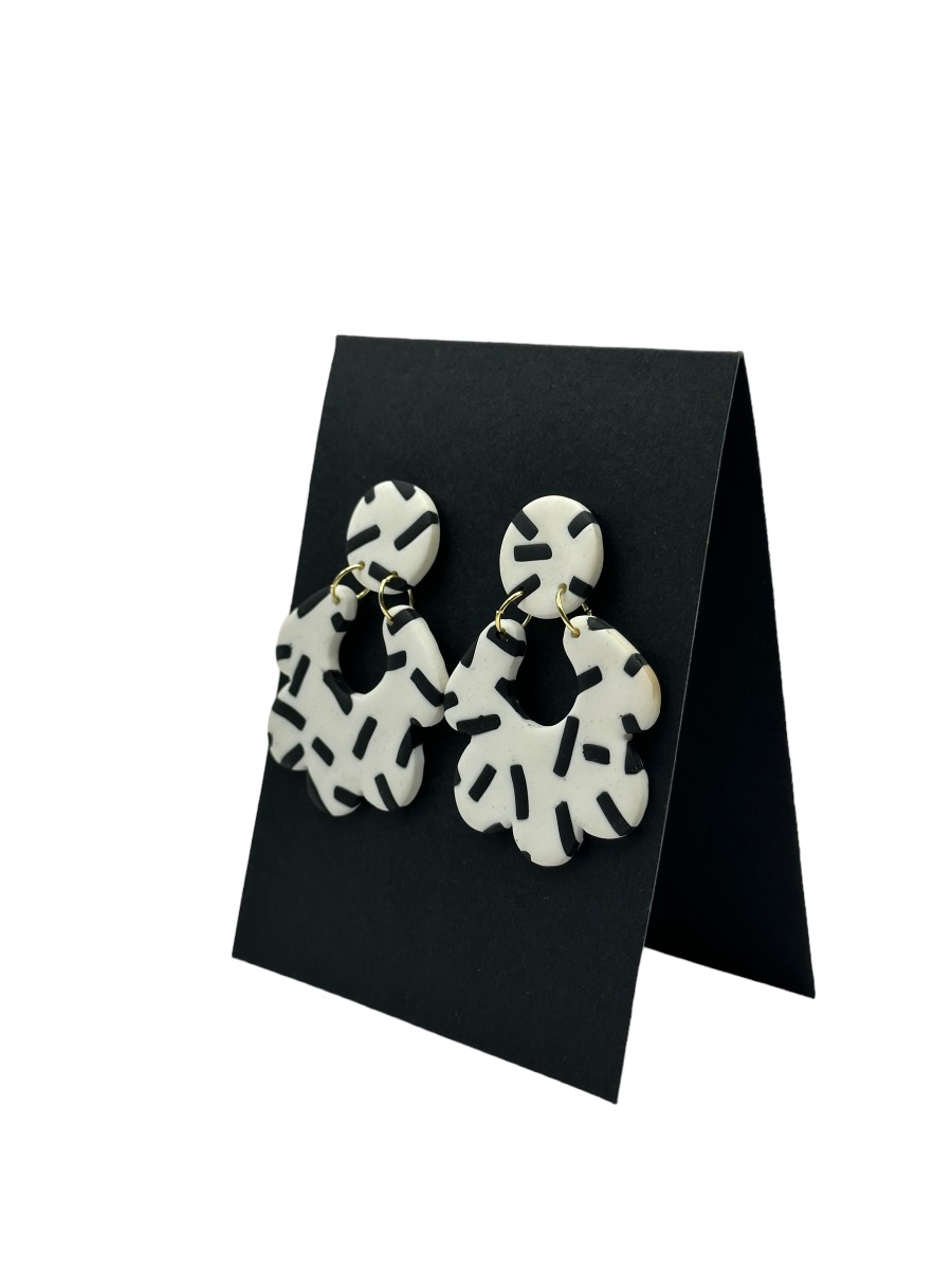 Cercei Black & White Handmade